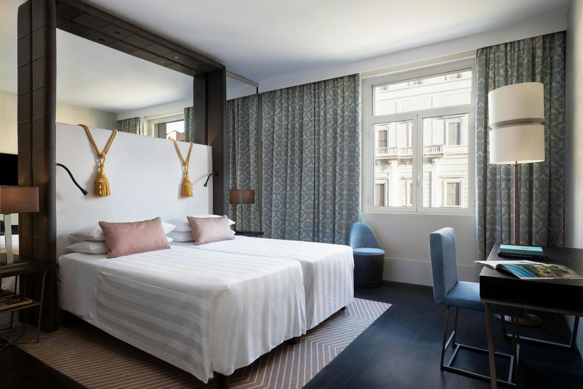 Hotel Sina Bernini Bristol Roma Esterno foto